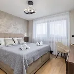 Ana Skicini For 10 People With Heated Pool, Kids Activities And Sea View Near Novigrad Villa *