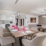 Villa Ana Skicini For 10 People With Heated Pool, Kids Activities And Sea View Near Novigrad Jursici