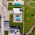 Ana Skicini For 10 People With Heated Pool, Kids Activities And Sea View Near Novigrad Villa Jursici